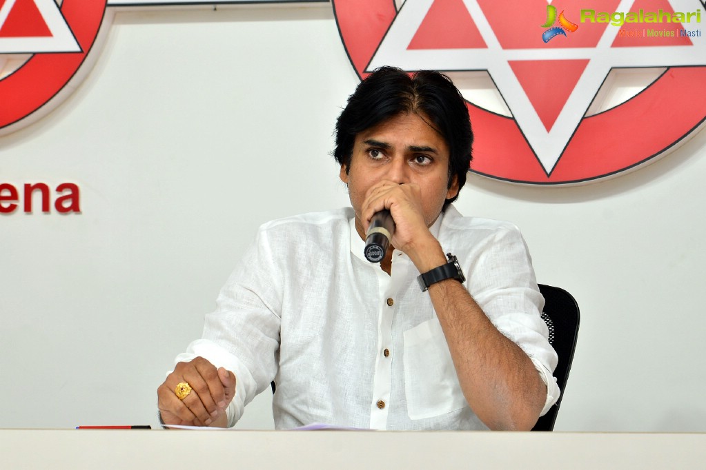 Pawan Kalyan-JFC Final Report Press Meet