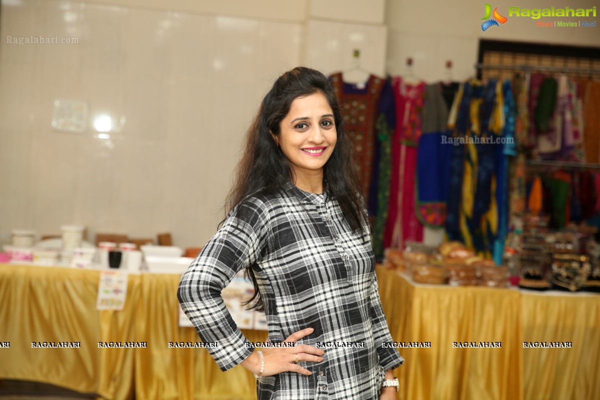 Junior Jaycee Hyderabad Royals Hosts Spree Exhibition at Terapanti Bhavan