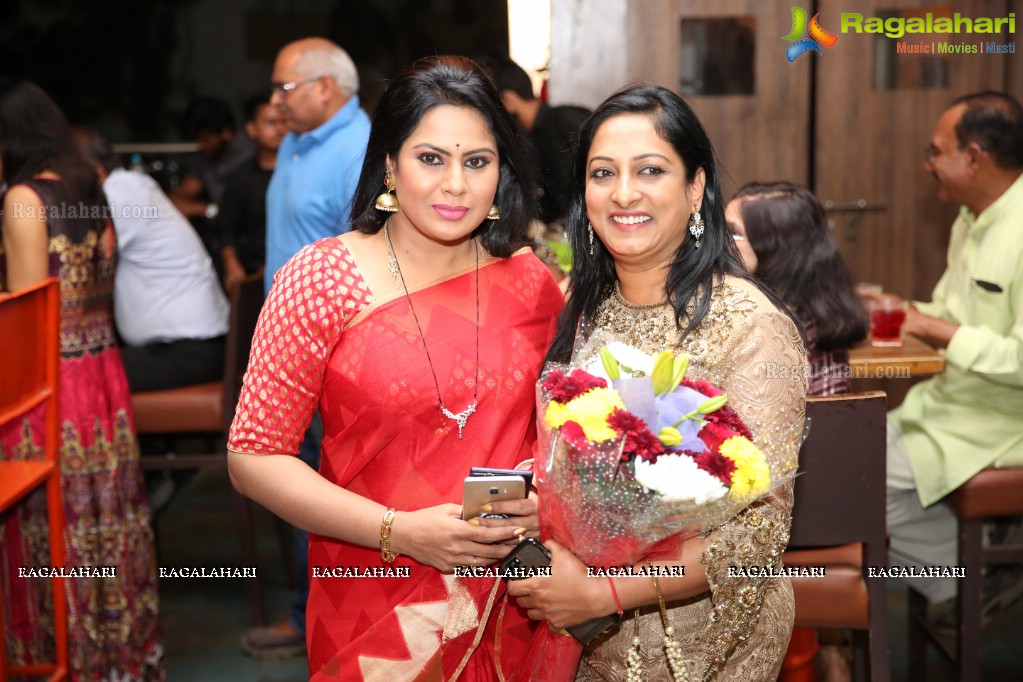 Telugu TV Artist Latha Chowdary Birthday Bash at Filmy Junction