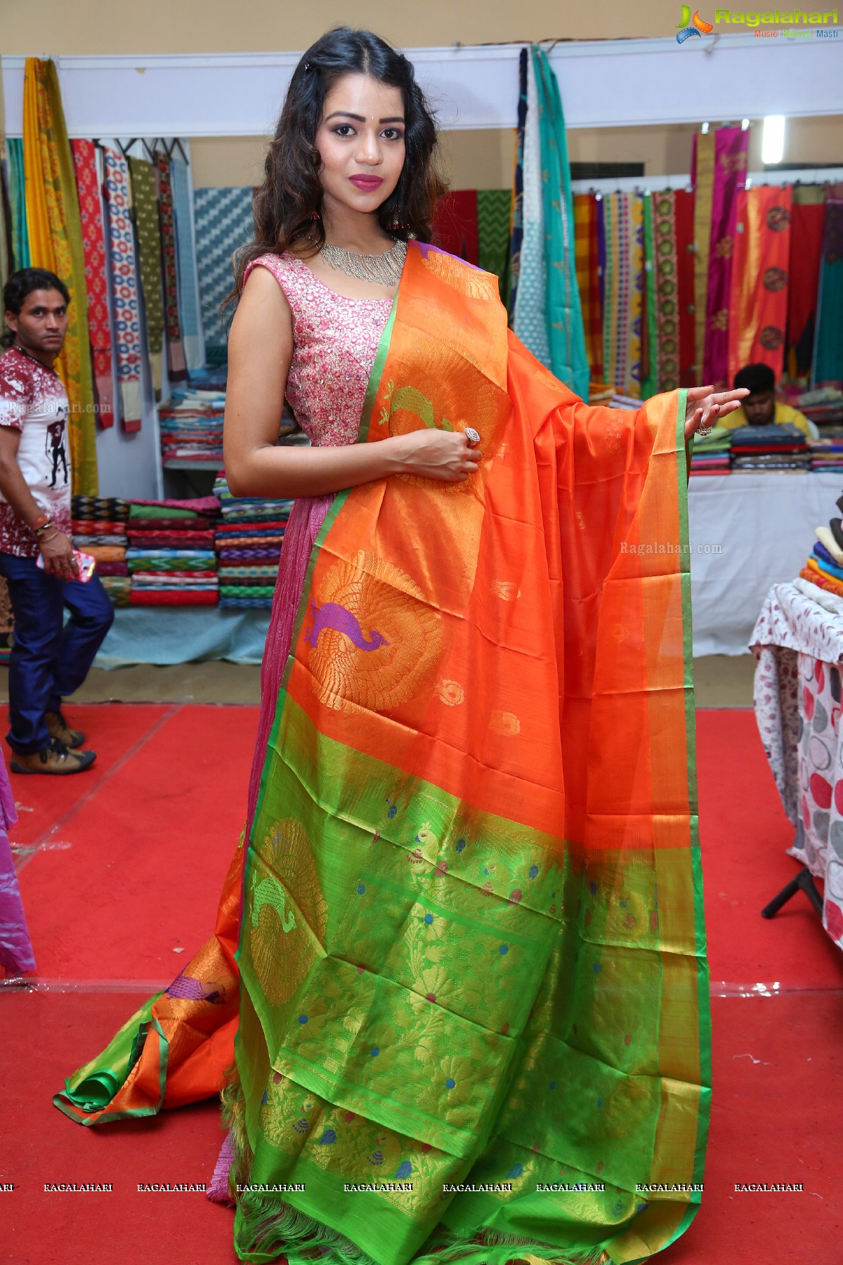 Actress Bhavya Sri Launches National Silk Expo @ Sri Satya sai Nigamagamam