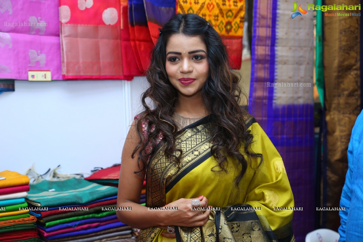 Actress Bhavya Sri Launches National Silk Expo @ Sri Satya sai Nigamagamam