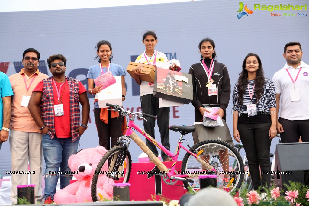 A National Movement And India’s Biggest Women’s Run By Pinkathon with Milind Soman