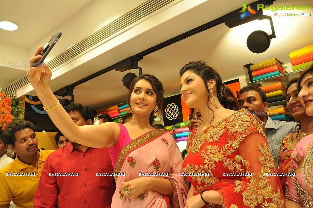 Raashi Khanna and Mehrene Kaur launches KLM Fashion Mall in Nellore