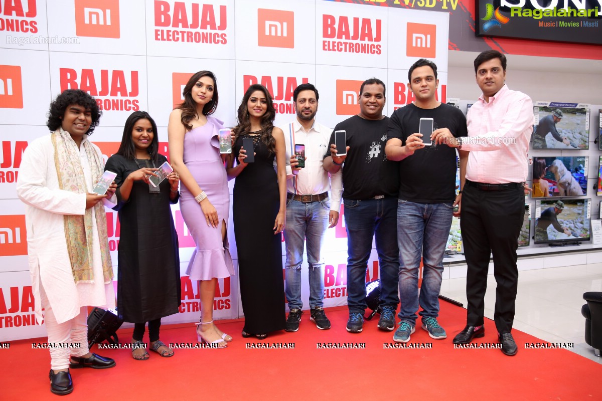 Grand Unveiling Of Redmi Galaxy Note 5 at Bajaj Electronics - Forum Sujana Mall, KPHB