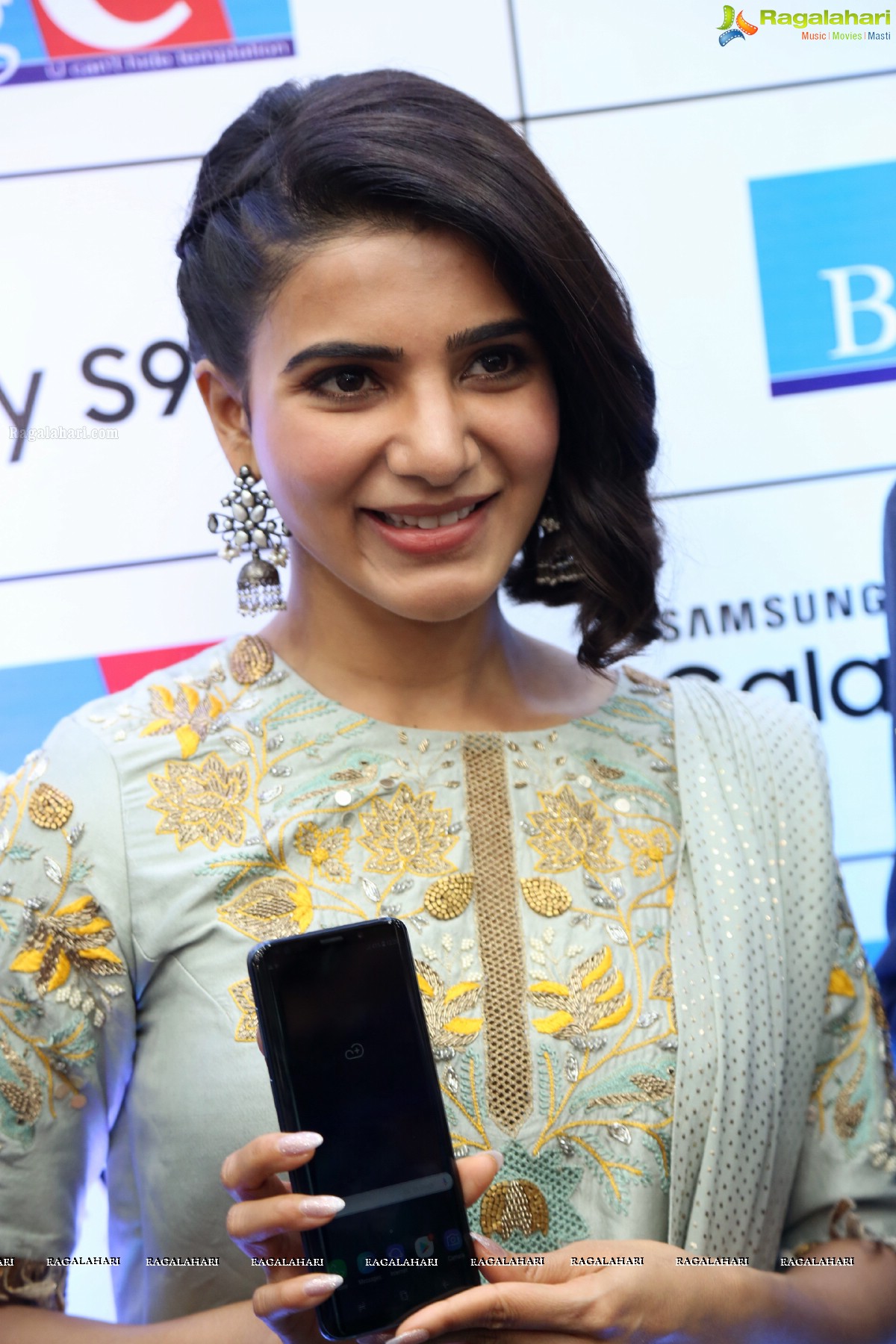 Samantha launches Samsung Galaxy S9 at Big C 