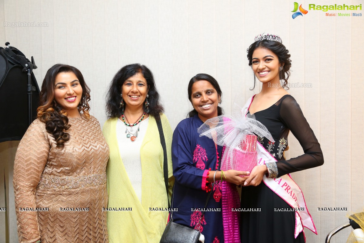 Stylicious By Sam Makeup Artistry’s Studio & Academy Launch