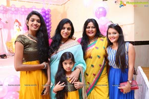 TV Actress Maheshwari-Shivanag Daughter Harini 1st Birthday