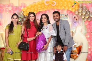 TV Actress Maheshwari-Shivanag Daughter Harini 1st Birthday