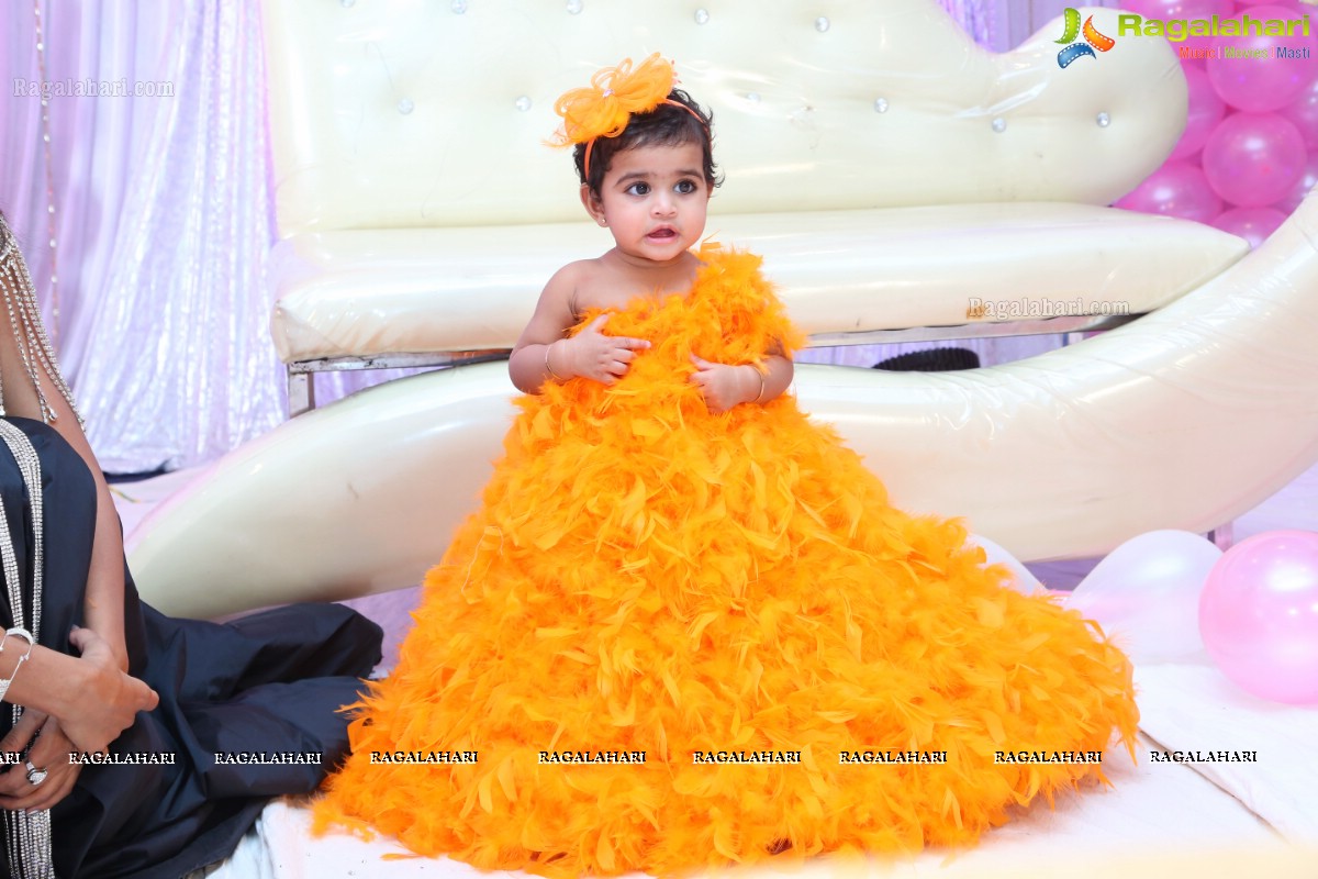 TV Actress Maheshwari-Shivanag Daughter Harini 1st Birthday at Celebrations Function Hall