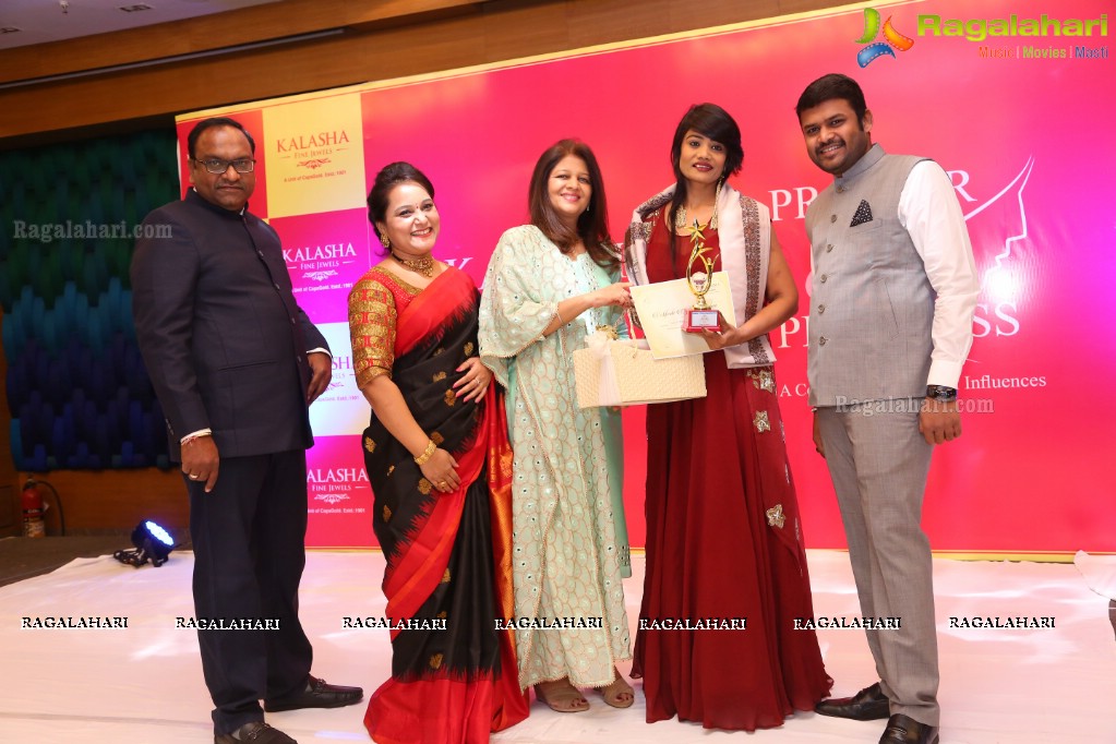 Felicitation to Women Achievers and Fashion Show of Exotic Jewellery at Hotel Marigold