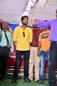 Varun Sandesh Visits Priyadarshini Colleges in Nellore