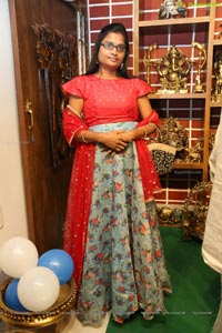 Nitya Shetty Inaugurates Aarna Collections