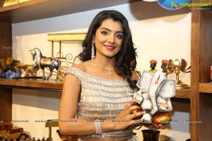 Nitya Shetty Inaugurates Aarna Collections