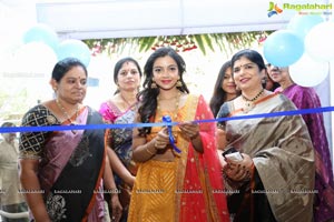 Nitya Shetty Inaugurates Aarna Collections