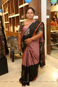 Nitya Shetty Inaugurates Aarna Collections