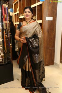 Nitya Shetty Inaugurates Aarna Collections