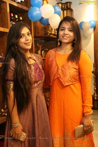 Nitya Shetty Inaugurates Aarna Collections