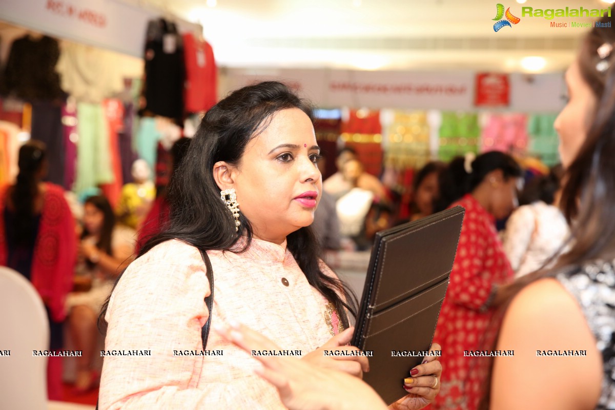 Akriti Elite Exhibition and Sale Begins at Taj Krishna