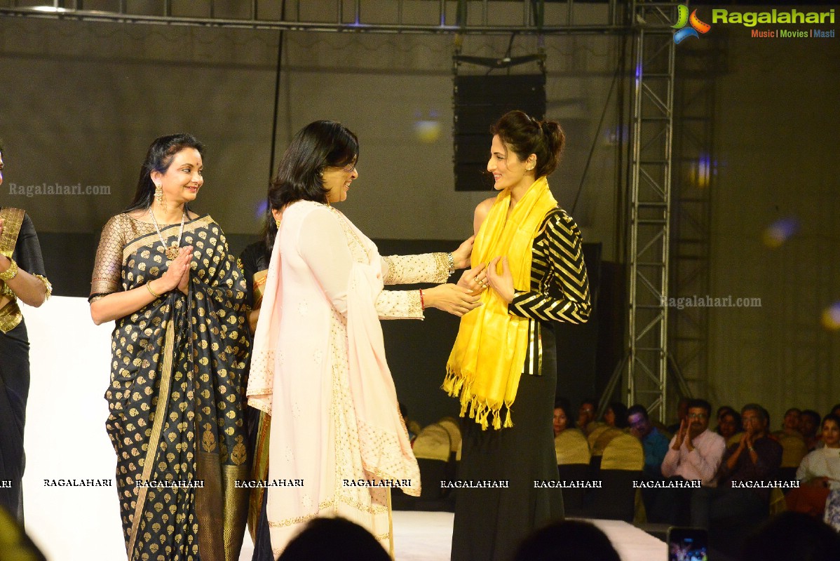 Anaika Fashion Show by Care Foundation & Apollo Cancer Hospital at Taj Krishna