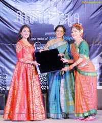 Ms Sunila Gollapudi Presents Andhra Natyam