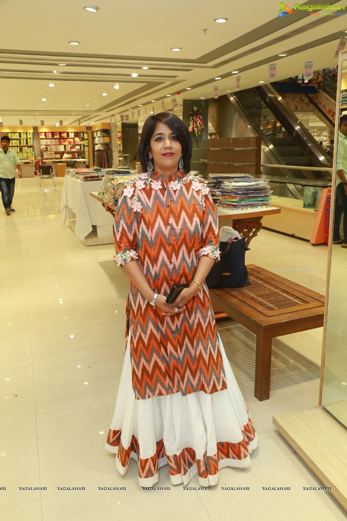 Mehreen Prizada Inaugurates New Segment In CMR Shopping Mall