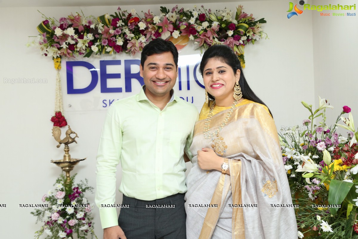 DERMIQ Cosmetic Clinic Launch by Omkar, Divyansha Kaushik & Sunaina at Kondapur