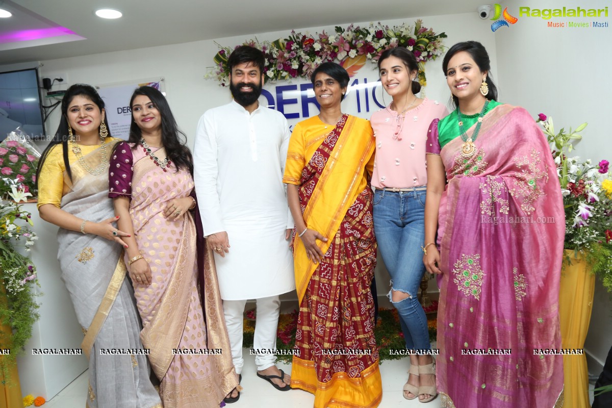 DERMIQ Cosmetic Clinic Launch by Omkar, Divyansha Kaushik & Sunaina at Kondapur