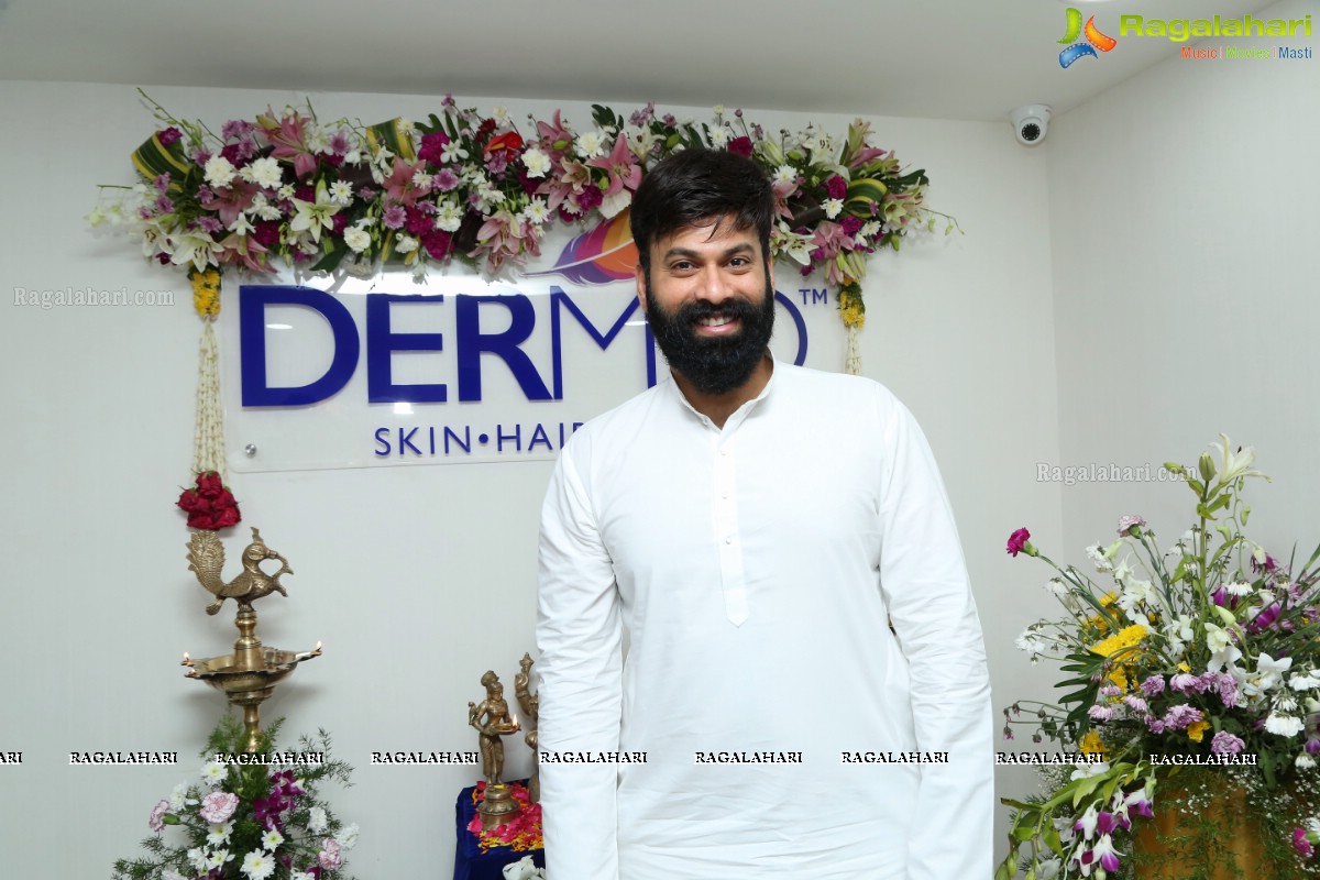 DERMIQ Cosmetic Clinic Launch by Omkar, Divyansha Kaushik & Sunaina at Kondapur