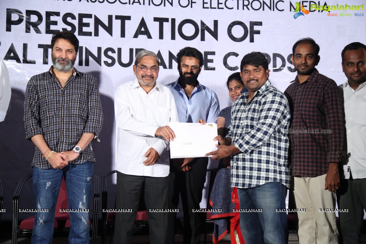 Film Newscasters Association of Electronic Media - Health Cards Distribution Event 