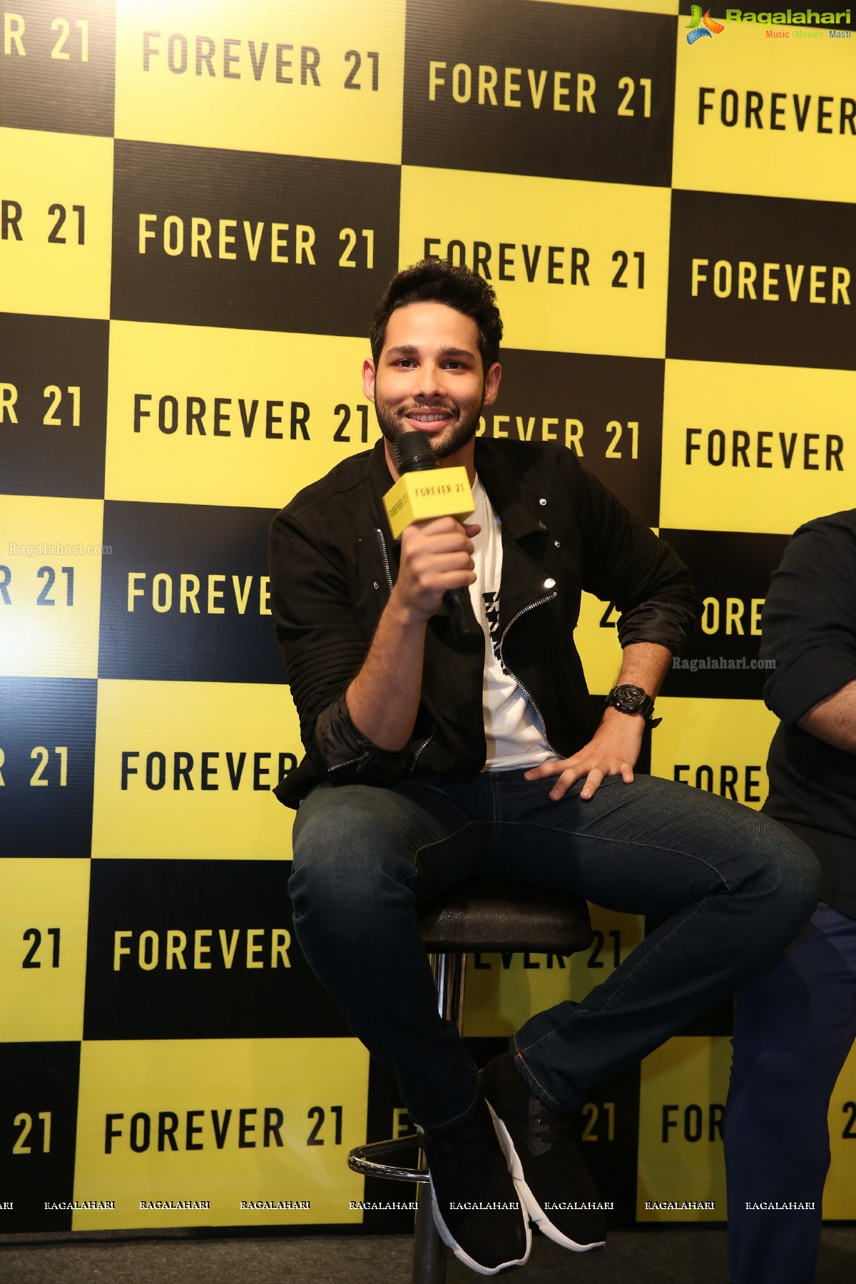 Siddhant Chaturvedi Unveils Forever 21's Second Store at Inorbit Mall in Hyderabad