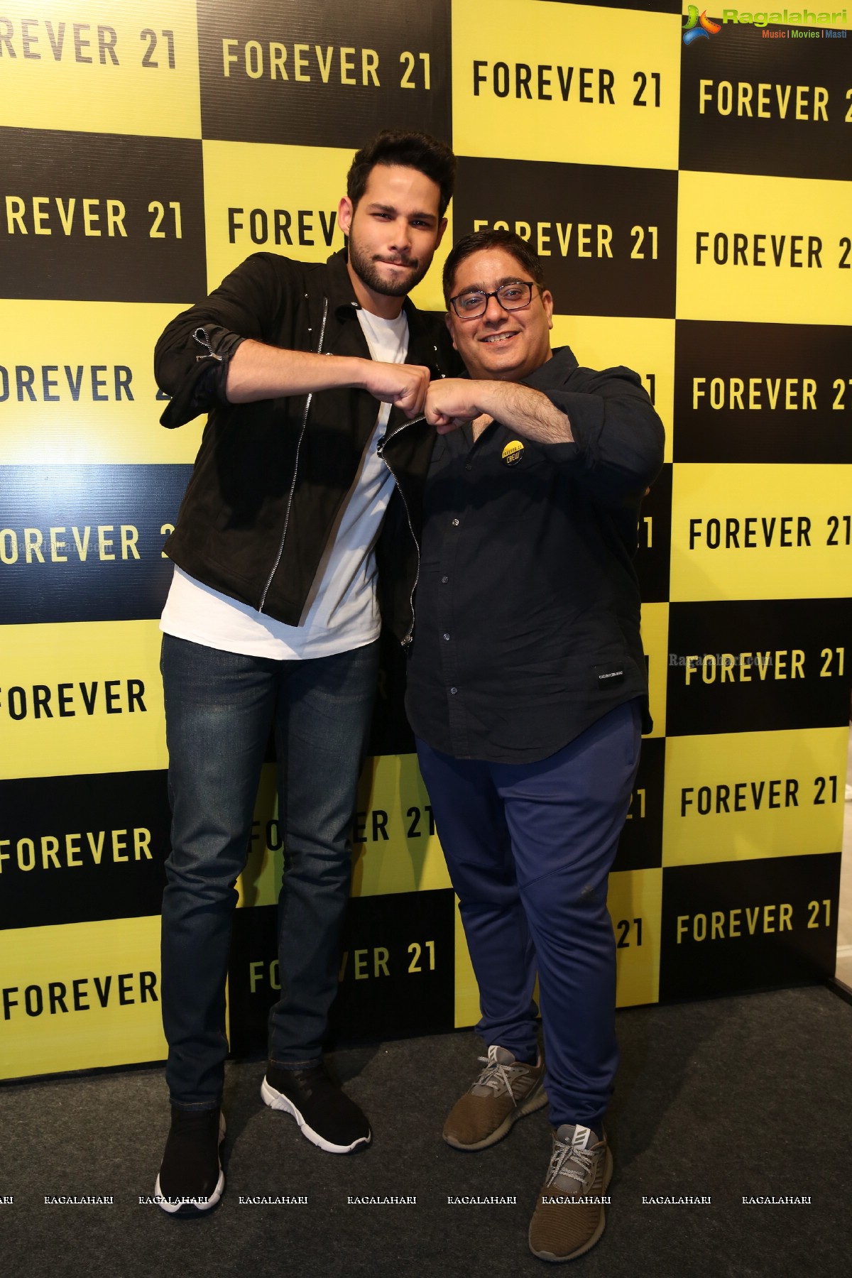 Siddhant Chaturvedi Unveils Forever 21's Second Store at Inorbit Mall in Hyderabad