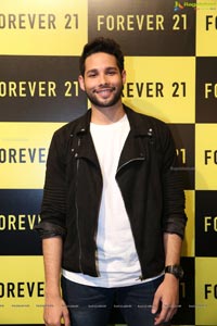 Siddhant Chaturvedi Unveils Forever 21's New Store