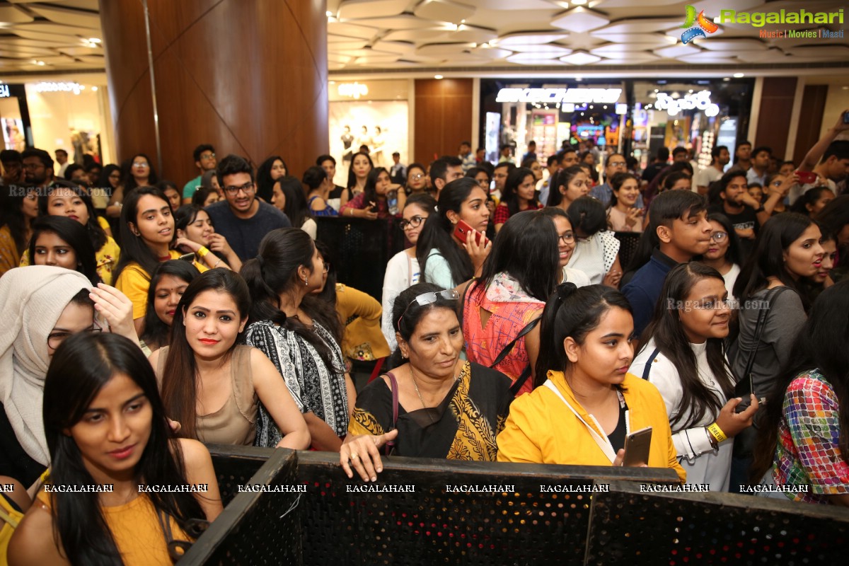 Siddhant Chaturvedi Unveils Forever 21's Second Store at Inorbit Mall in Hyderabad