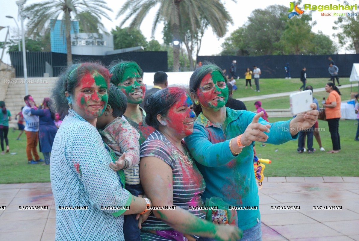 Grand Holi Celebrations 'Holi Hai' By Country Club at Zabeel Park in Dubai