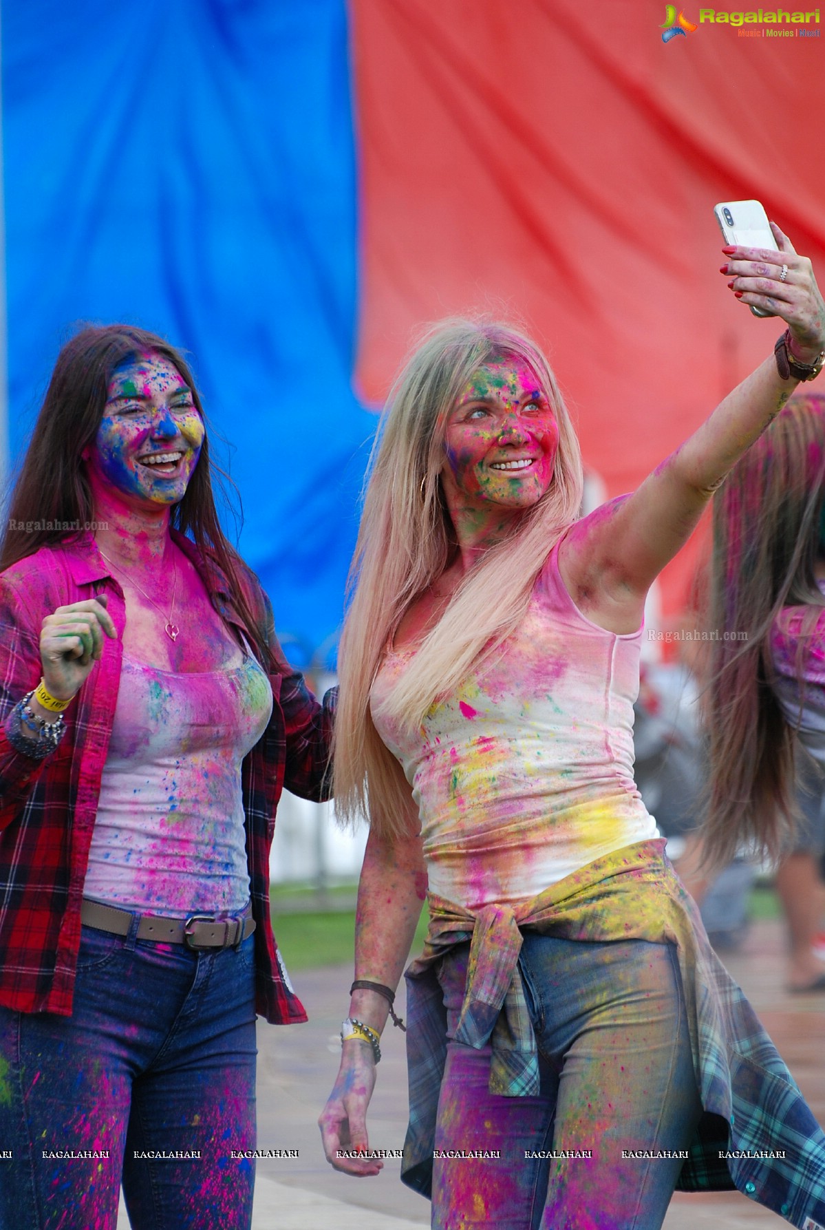 Grand Holi Celebrations 'Holi Hai' By Country Club at Zabeel Park in Dubai