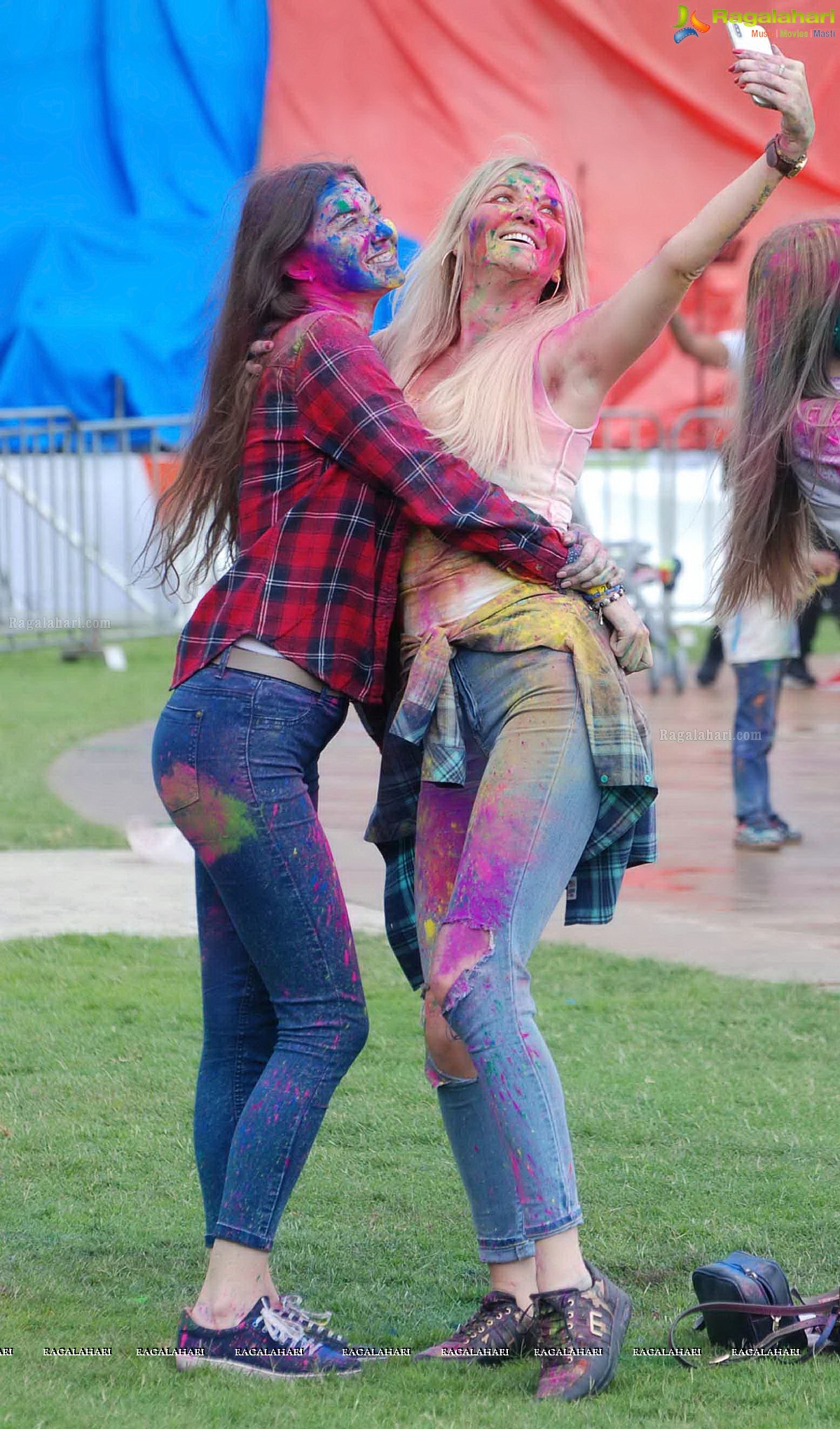 Grand Holi Celebrations 'Holi Hai' By Country Club at Zabeel Park in Dubai