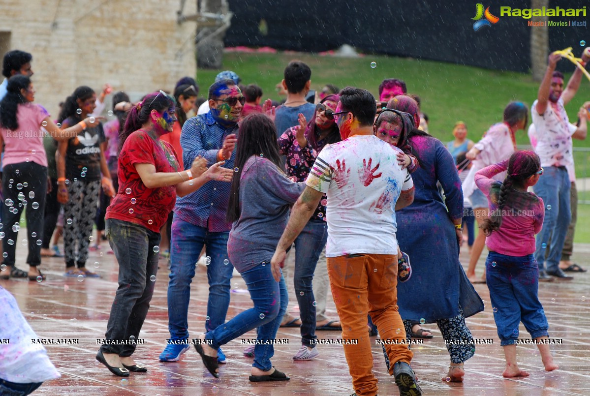 Grand Holi Celebrations 'Holi Hai' By Country Club at Zabeel Park in Dubai