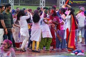 Holi Celebration in Dubai By Country Club