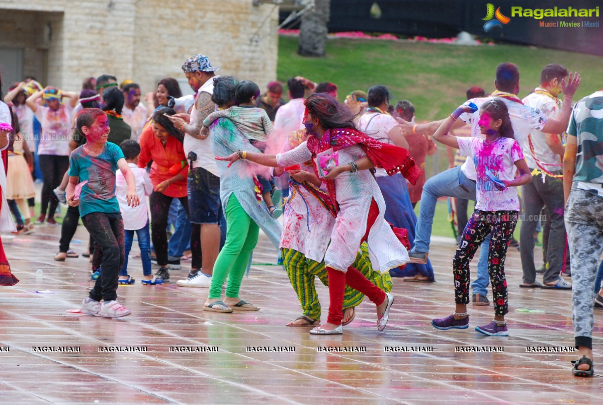 Grand Holi Celebrations 'Holi Hai' By Country Club at Zabeel Park in Dubai