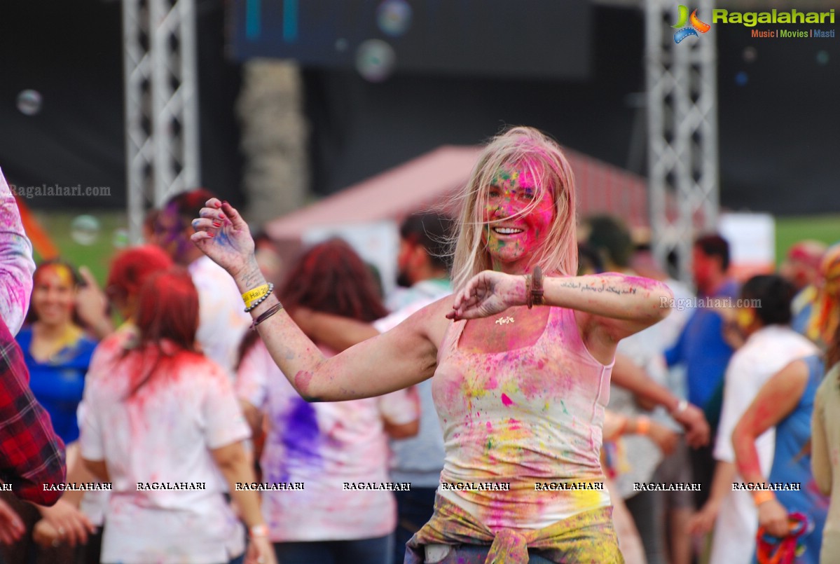 Grand Holi Celebrations 'Holi Hai' By Country Club at Zabeel Park in Dubai