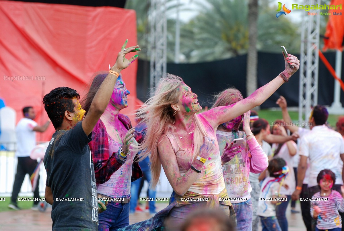 Grand Holi Celebrations 'Holi Hai' By Country Club at Zabeel Park in Dubai