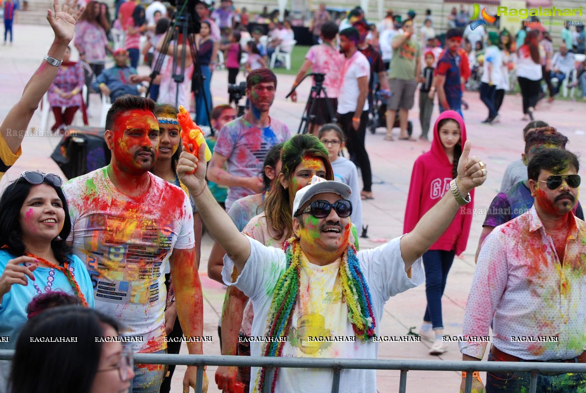 Grand Holi Celebrations 'Holi Hai' By Country Club at Zabeel Park in Dubai