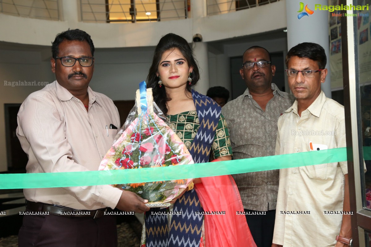 Tara Chowdhury Launches Ikat Art Mela at State Art Gallery, Madhapur
