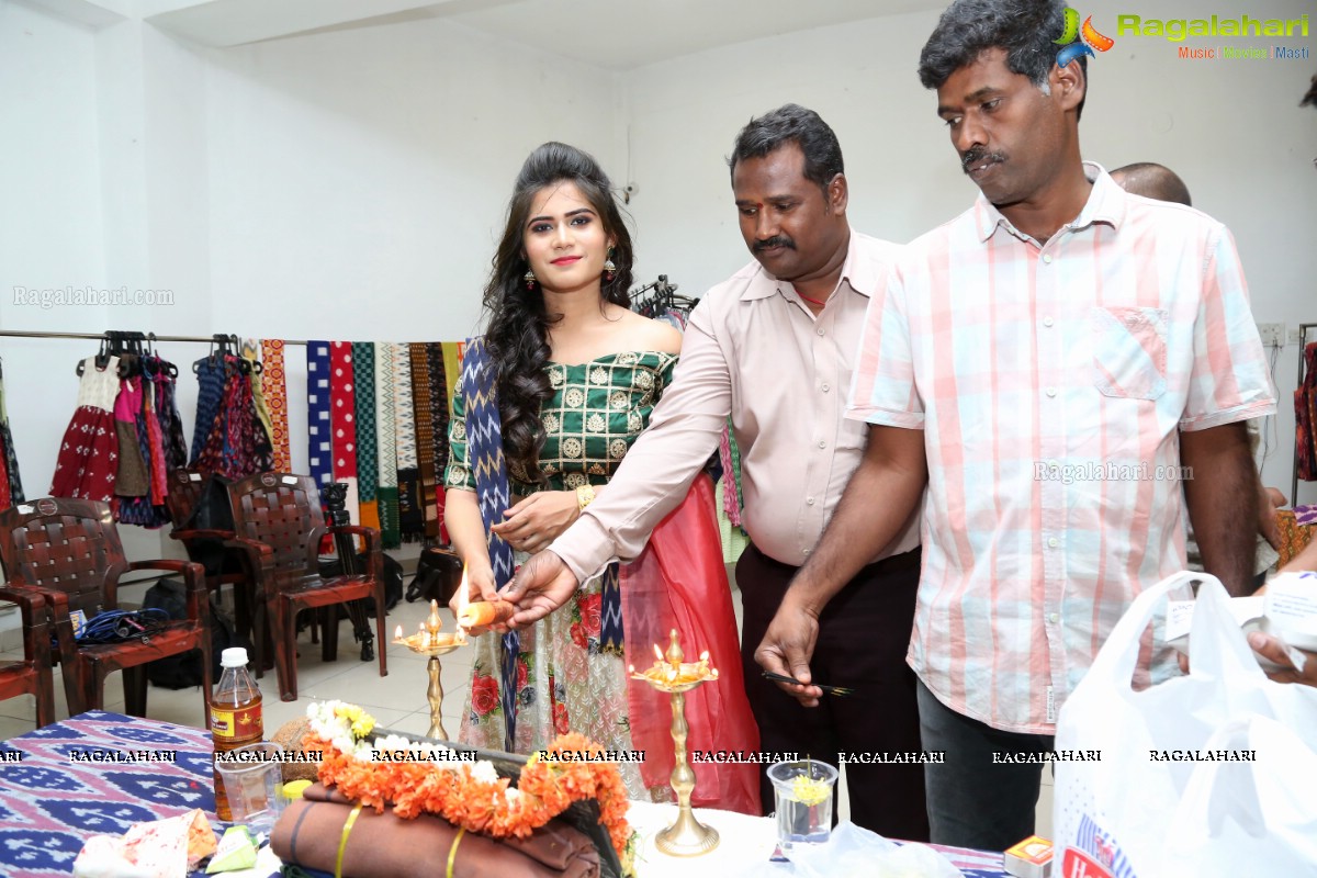 Tara Chowdhury Launches Ikat Art Mela at State Art Gallery, Madhapur