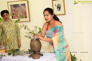 Ikebana Demonstration by Hema Patkar at Dhi Art space