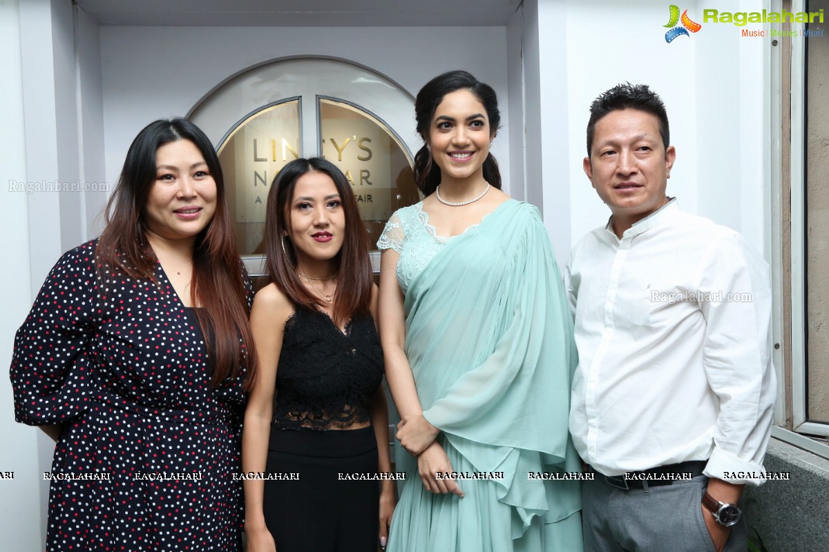 Ritu Varma Inaugurates Lincy's Nail Bar Salon at Jubilee Hills 