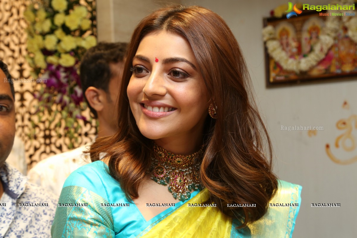 Kajal Aggarwal Launches Maangalya Shopping Mall @ Boduppal