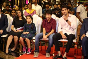 Mahesh Babu Unveils His Madame Tussauds Wax Statue