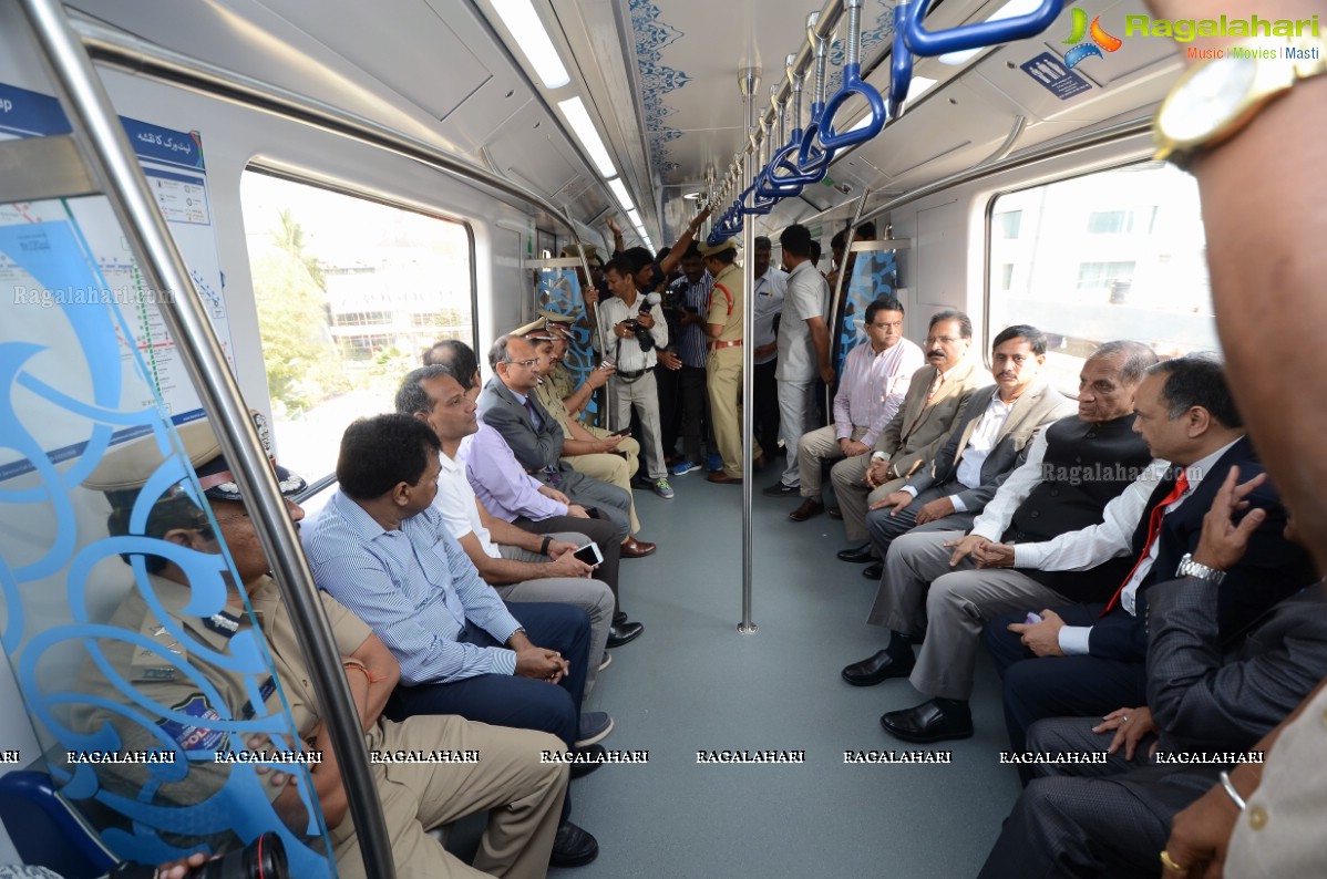 Governor E.S.L. Narasimhan Flags Off Ameerpet to Hi-Tec City Metro Rail Stretch