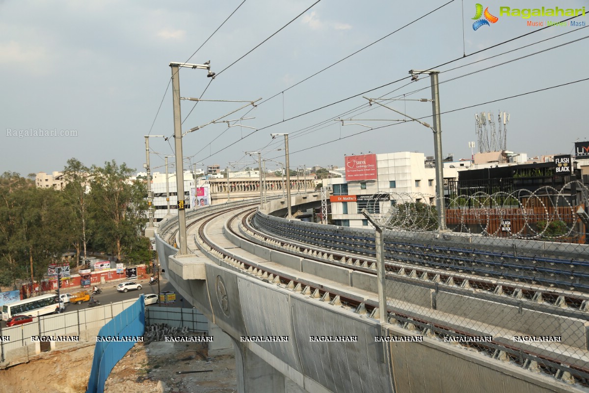 Governor E.S.L. Narasimhan Flags Off Ameerpet to Hi-Tec City Metro Rail Stretch